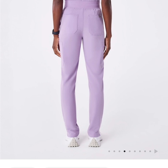 Figs High Waist Lavender pants with Neon Green Tie - Picture 3 of 11